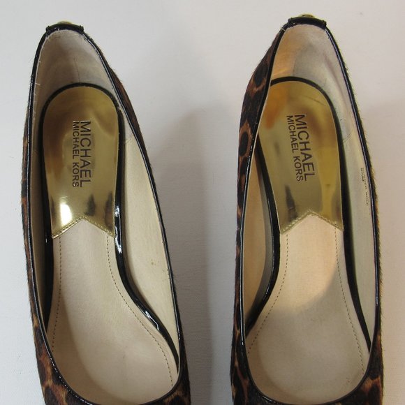 MICHAEL KORS Leopard Calf Hair Open Toe Pump - Picture 7 of 10